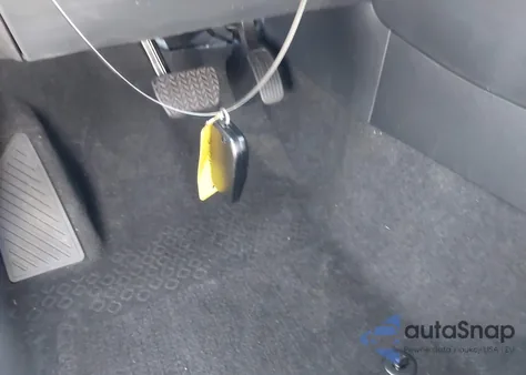 2025 Toyota Corolla Fx z USA, uszkodzony, nr VIN 5YFB4MCE0SP223353